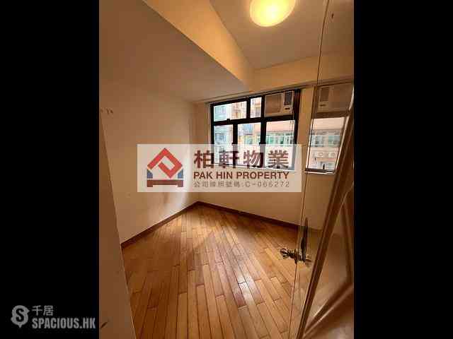 Quarry Bay - Lai King Mansion 05