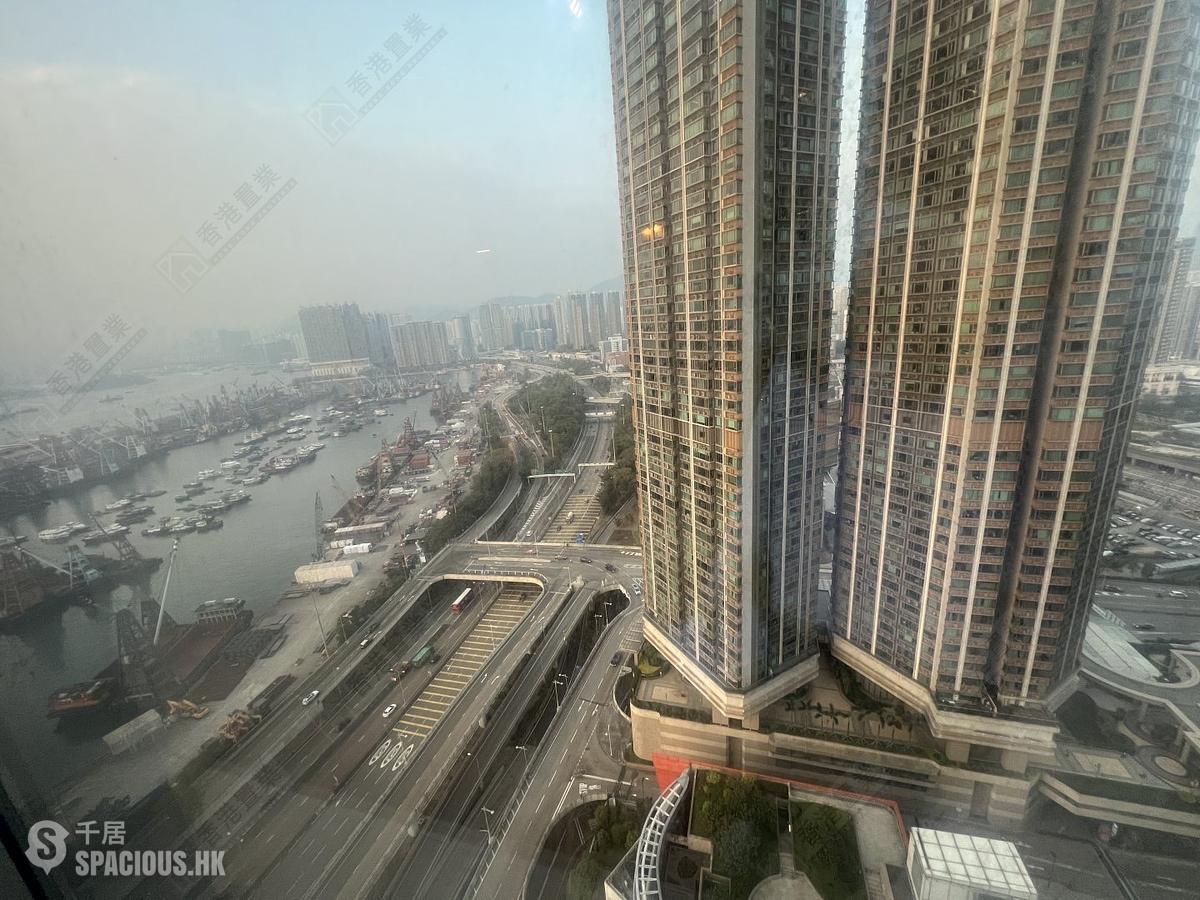 West Kowloon - The Cullinan 01