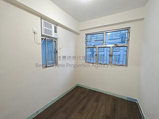 Kennedy Town - Luen Wai Apartment 05