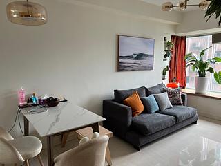 Sheung Wan - Queen's Terrace Block 1 03