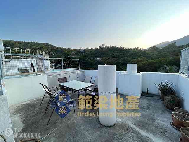 Mui Wo - Harbour View Villa 08
