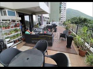 Pok Fu Lam - Pokfulam Mansion 02