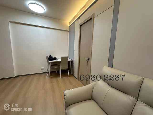 Central - 6-12, Tit Hong Lane 08