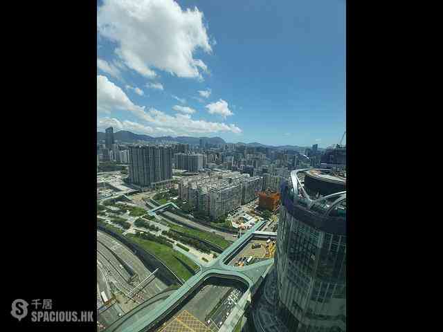 West Kowloon - Sorrento Phase 1 Block 6 01