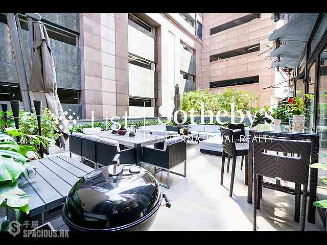 Sheung Wan - Mandarin Building (J Plus) 03