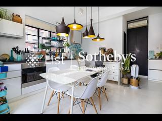 Soho - 60-62, Staunton Street 10