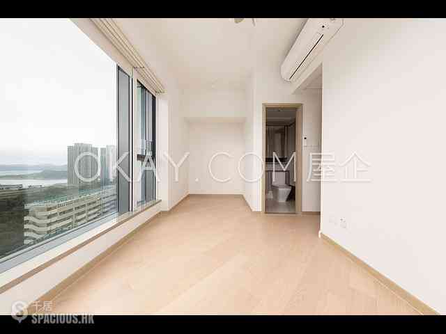 Wong Chuk Hang - The Southside 08
