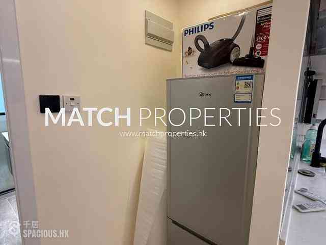 Sai Ying Pun - 380-382, Queen's Road West 04