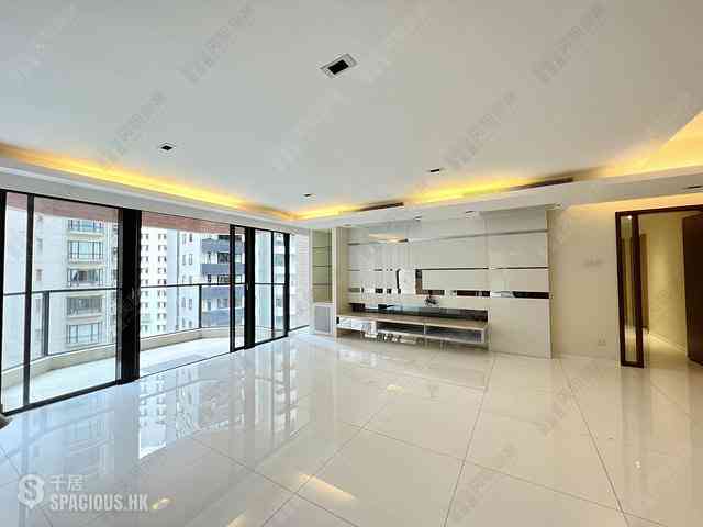 Mid Levels Central - Estoril Court Block 3 03
