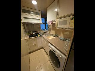 Sheung Wan - Queen's Terrace 03