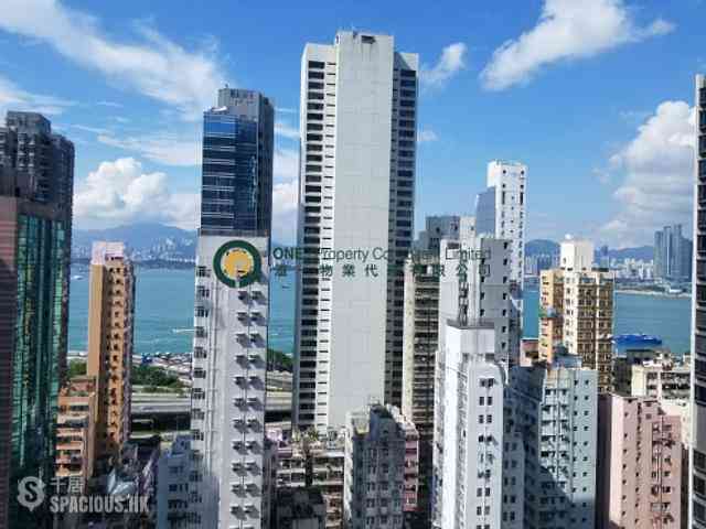 Sai Ying Pun - Fung King Court 07