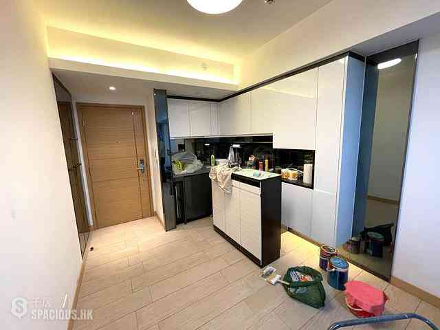 Tung Chung - Century Link Phase 1 Tower 5A 02