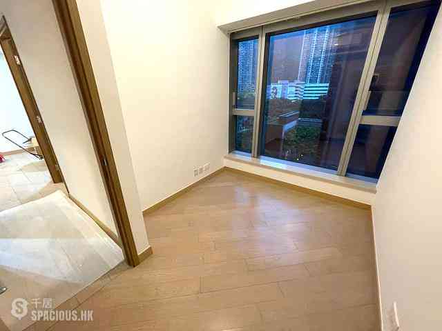 Tung Chung - Century Link Phase 1 Tower 5A 05
