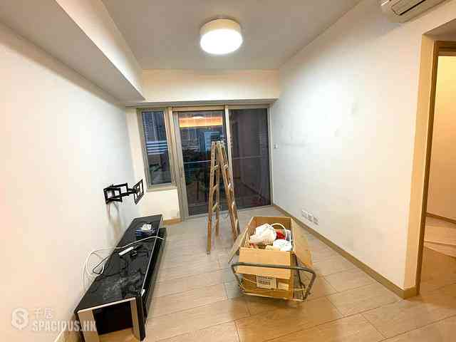 Tung Chung - Century Link Phase 1 Tower 5A 03