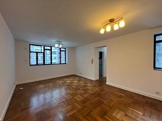 Mid Levels Central - The Grand Panorama Block 1 02