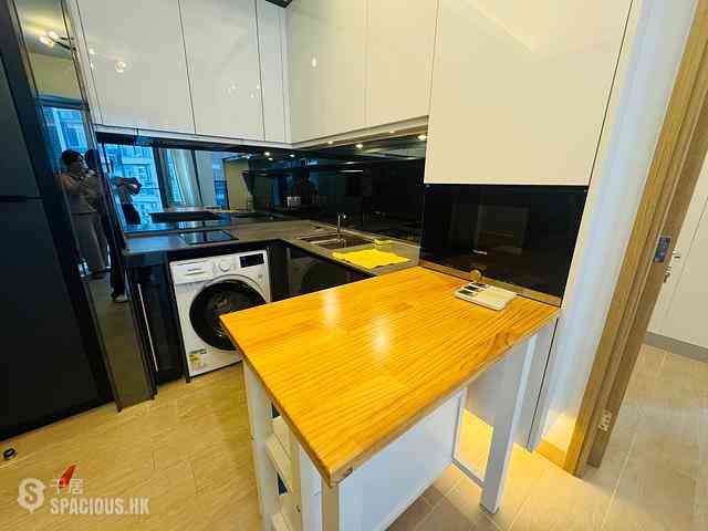 Tung Chung - Century Link Phase 1 Tower 5A 06