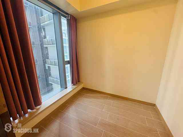 Tung Chung - Century Link Phase 1 Tower 5A 09