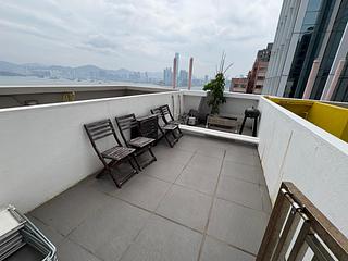 Sai Ying Pun - Cheung Ling Mansion 11