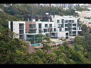 The Peak - 7-15 Mount Kellett Road 04