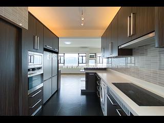 Discovery Bay - Discovery Bay Phase 2 Midvale Village Island View (Block H2) 02