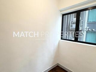 Mid Levels Central - 62B, Robinson Road 09