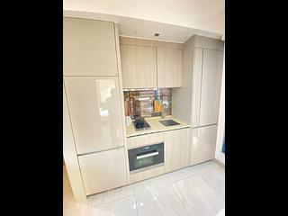 Sai Ying Pun - King's Hill 06