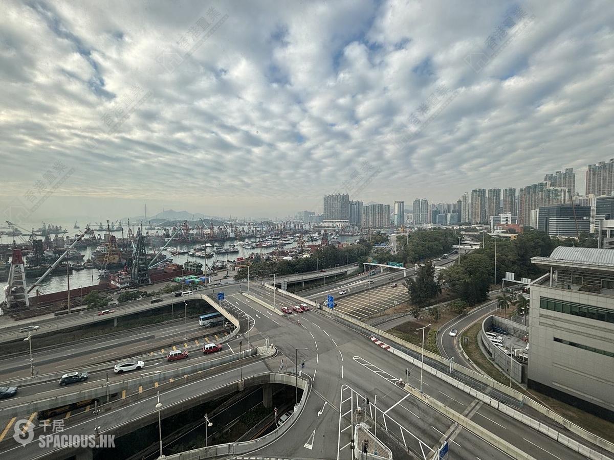 West Kowloon - Sorrento Phase 2 Block 1 01
