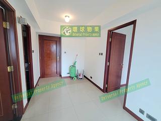 Kennedy Town - The Merton Tower 3 03