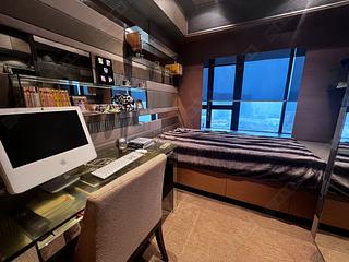 West Kowloon - The Arch Sun Tower (Block 1A) 07