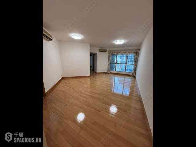 West Kowloon - The Waterfront Phase 2 Block 7 01