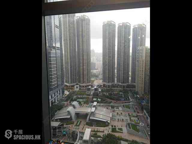 West Kowloon - The Harbourside Block 3 01