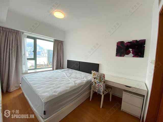 West Kowloon - The Harbourside Block 2 06