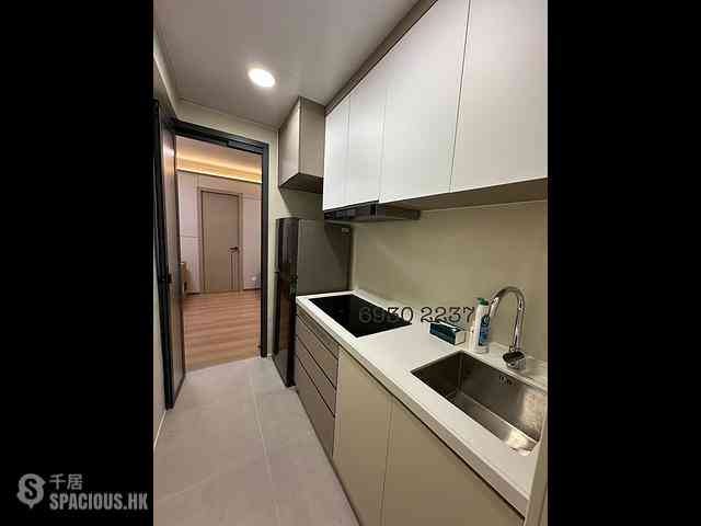 Central - 6-12, Tit Hong Lane 06