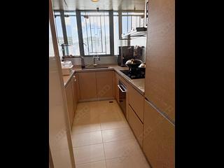 West Kowloon - The Harbourside Block 1 04