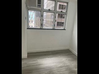 Wan Chai - Tonnochy Towers Block B 02