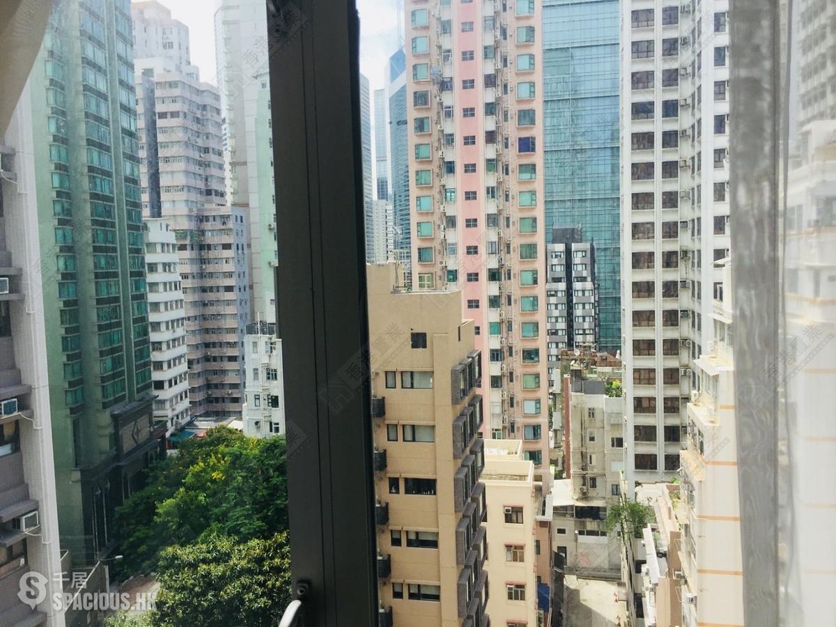 Wan Chai - Hoover Towers Block 1 01