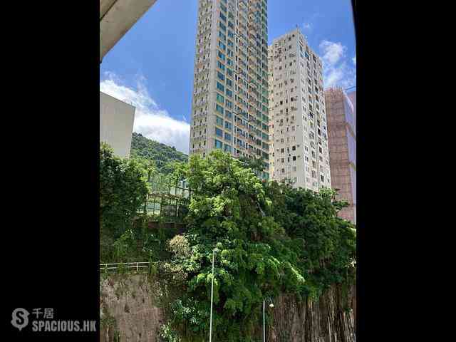 Causeway Bay - 51-53, King's Road 01