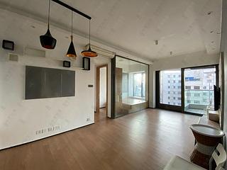 Mid Levels Central - Arezzo 02