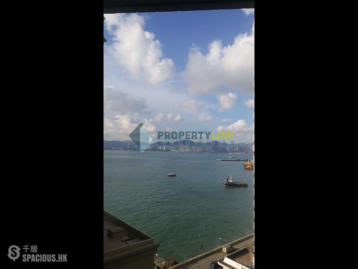 Kennedy Town - The Merton 01