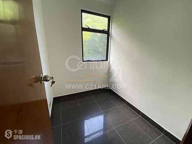 Repulse Bay - Grand Garden Block 1 07