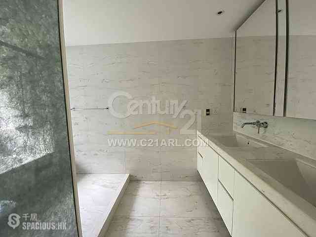 Repulse Bay - Grand Garden Block 1 10