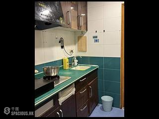 Wan Chai - Shun Lee Building 03