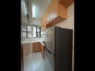 Sai Ying Pun - Fung King Court 03