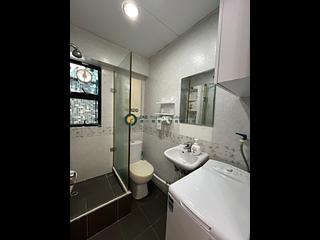 Sai Ying Pun - Fung King Court 05