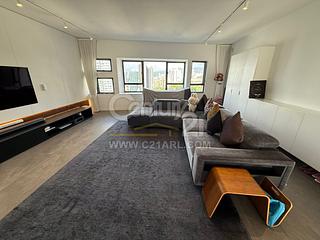 Mid Levels Central - Birchwood Place 02