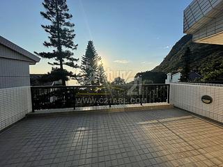 The Peak - Mount Austin Estate 04