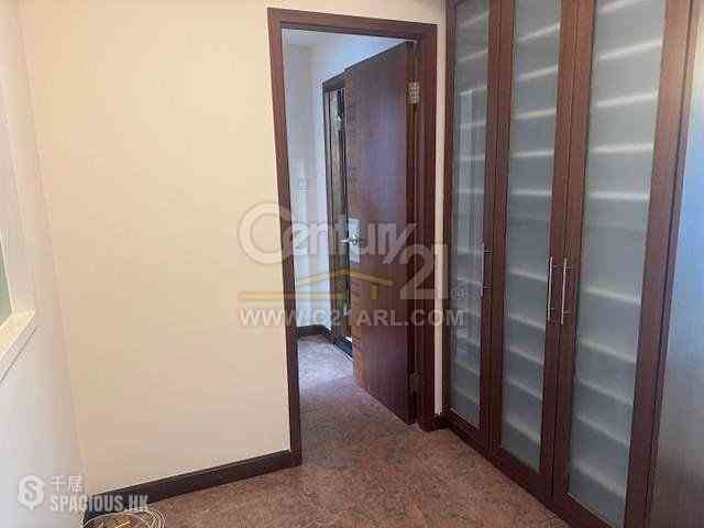 Shouson Hill - Goldson Place 10