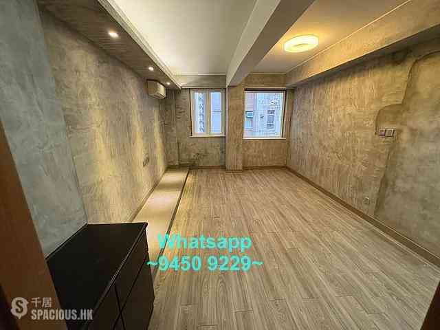 Sheung Wan - 245, Wing Lok Street 04