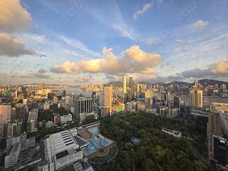 Tsim Sha Tsui - The Victoria Towers Tower 1 02