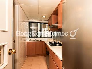 Ap Lei Chau - South Horizons Phase 4 The Oasis Berkeley Court (Block 33) 09